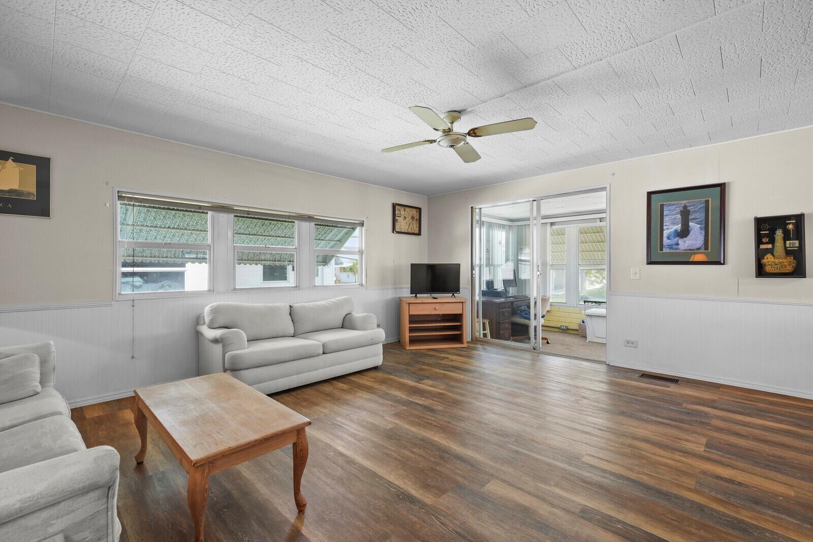 4300 SE Saint Lucie Boulevard # 87, Stuart FL 34997