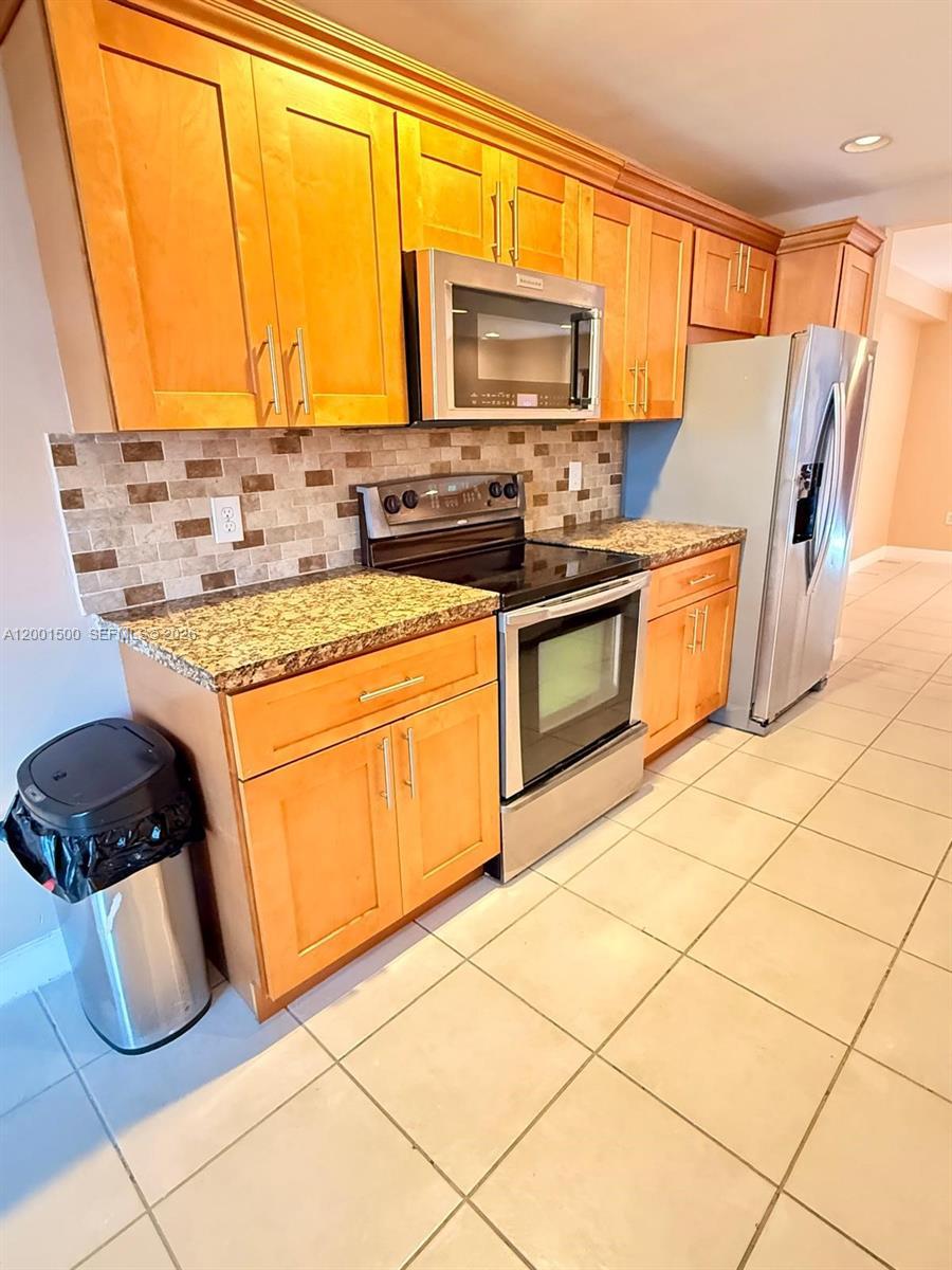 2750 N 34th Ave # 9D, Hollywood FL 33021 photo 5