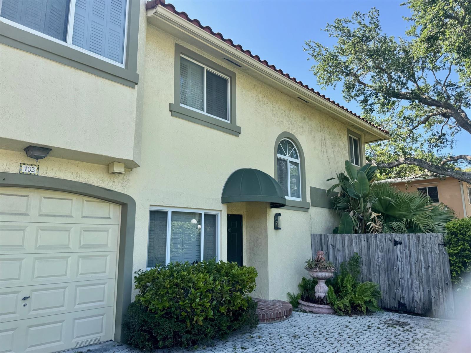 103 NE 14th Avenue # 5, Fort Lauderdale FL 33301 photo 2
