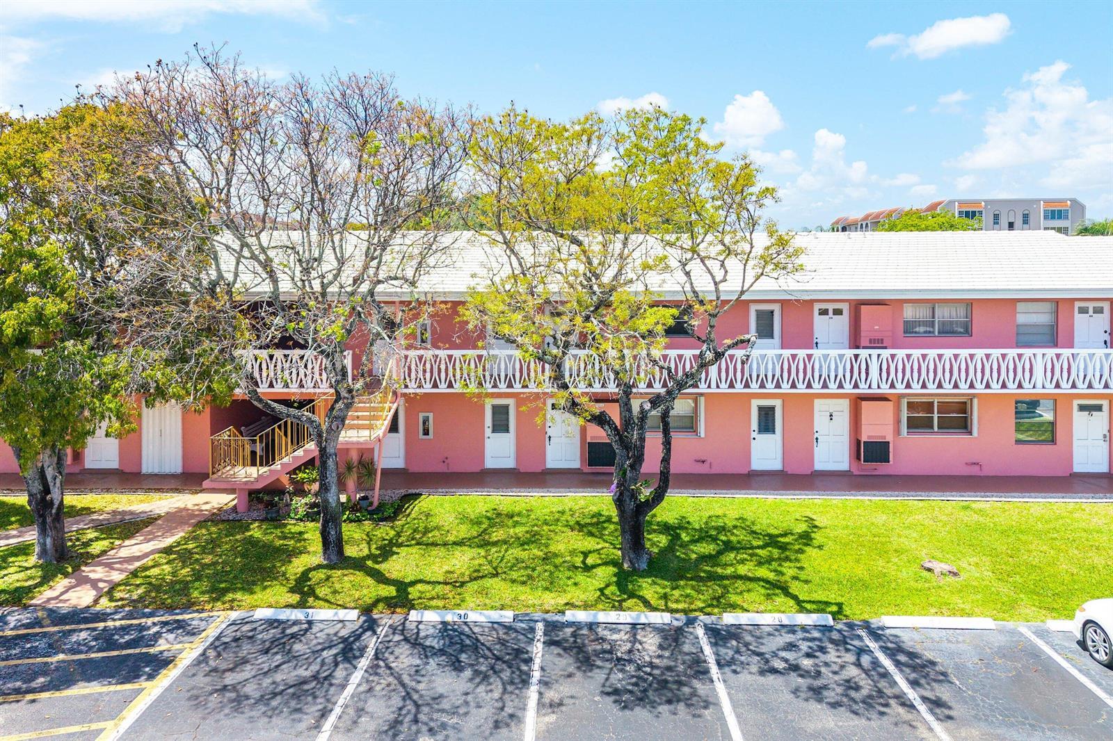 300 NE 20th Street # 308, Boca Raton FL 33431 photo 3