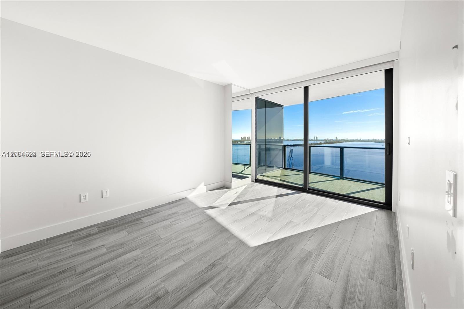460 NE 28th St # 2707, Miami FL 33137 photo 4