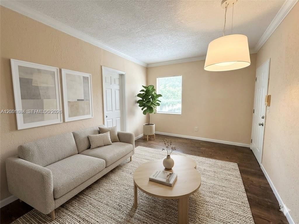 620 84th St # 25, Miami Beach FL 33141 photo 2