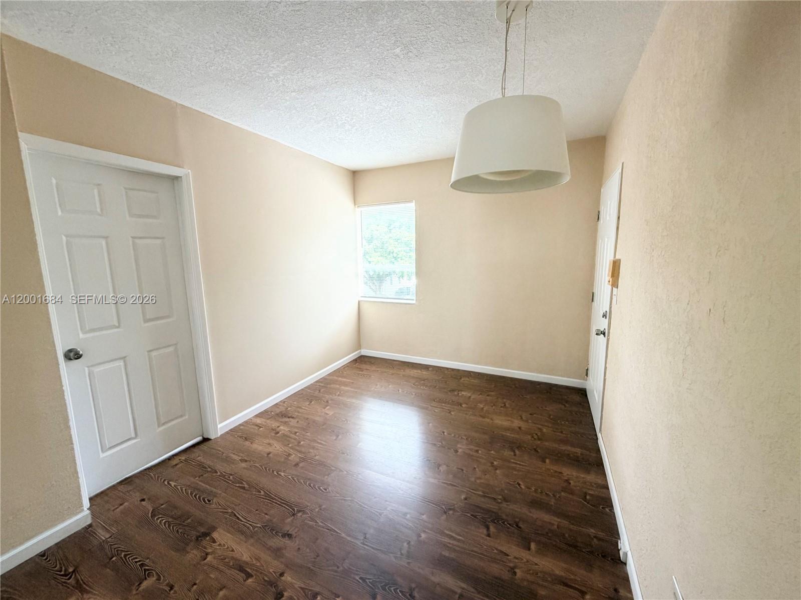 620 84th St # 25, Miami Beach FL 33141 photo 3