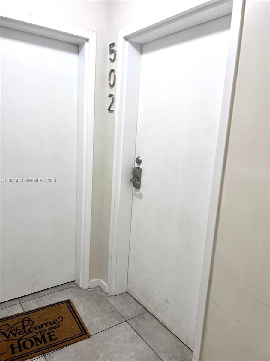 481 NE 29th St # 502, Miami FL 33137 photo 3