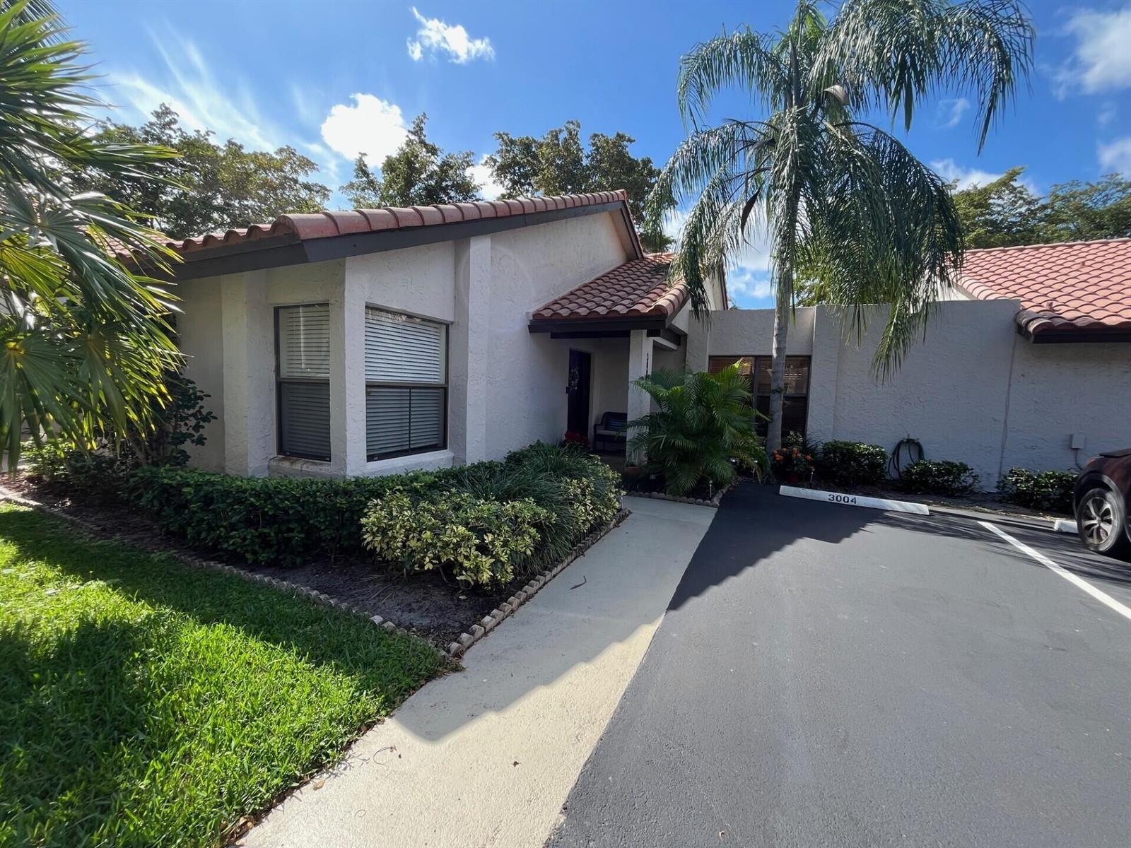 3008 Lake Shore Drive, Deerfield Beach FL 33442 photo 2