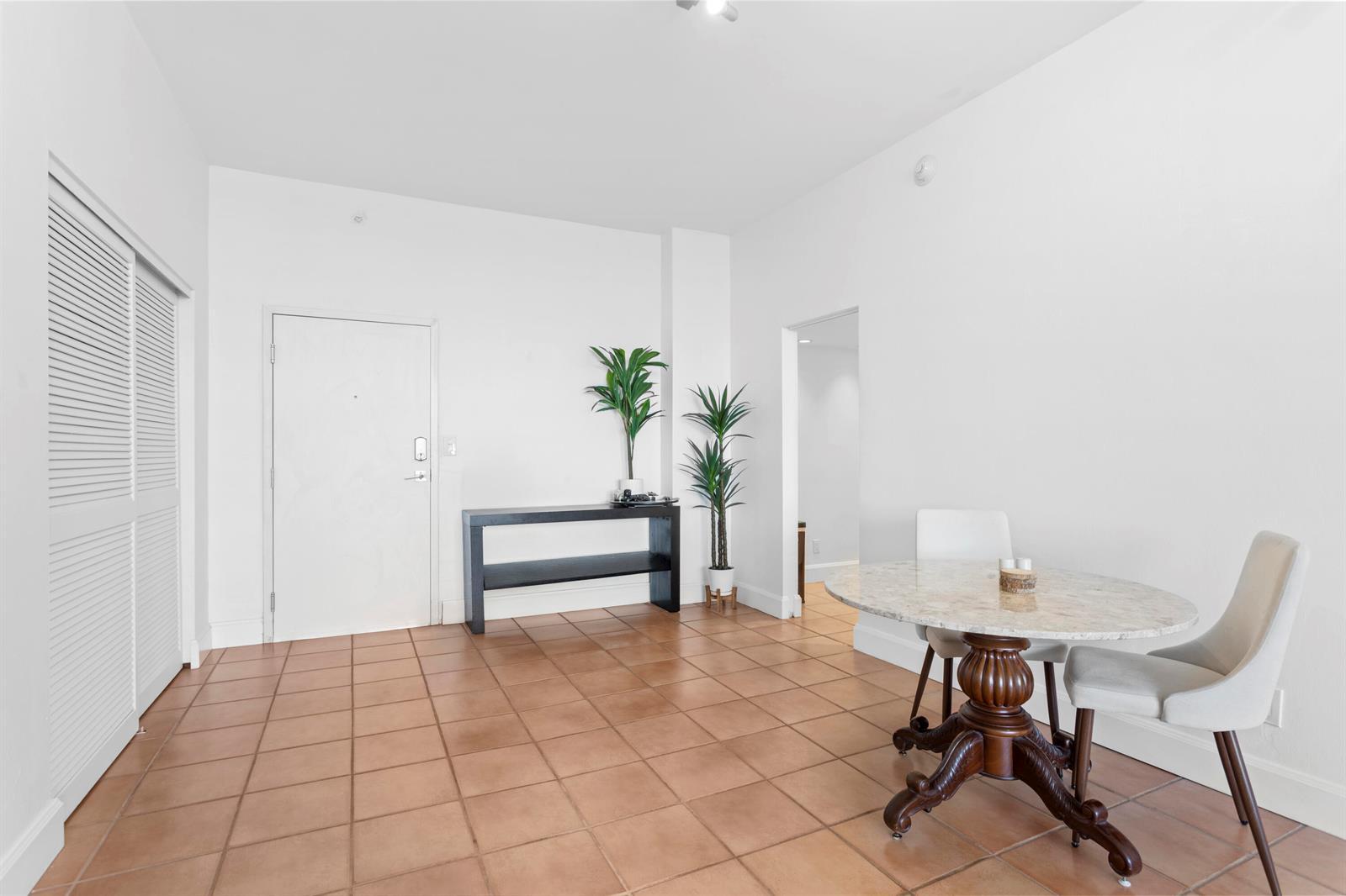 90 Edgewater Drive, Coral Gables FL 33133 photo 2