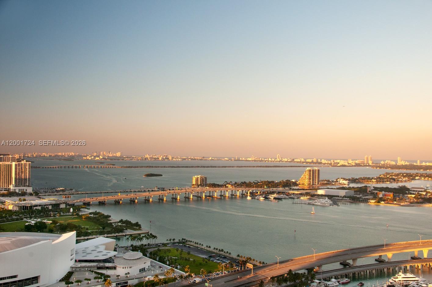 244 Biscayne Blvd # 4104, Miami FL 33132