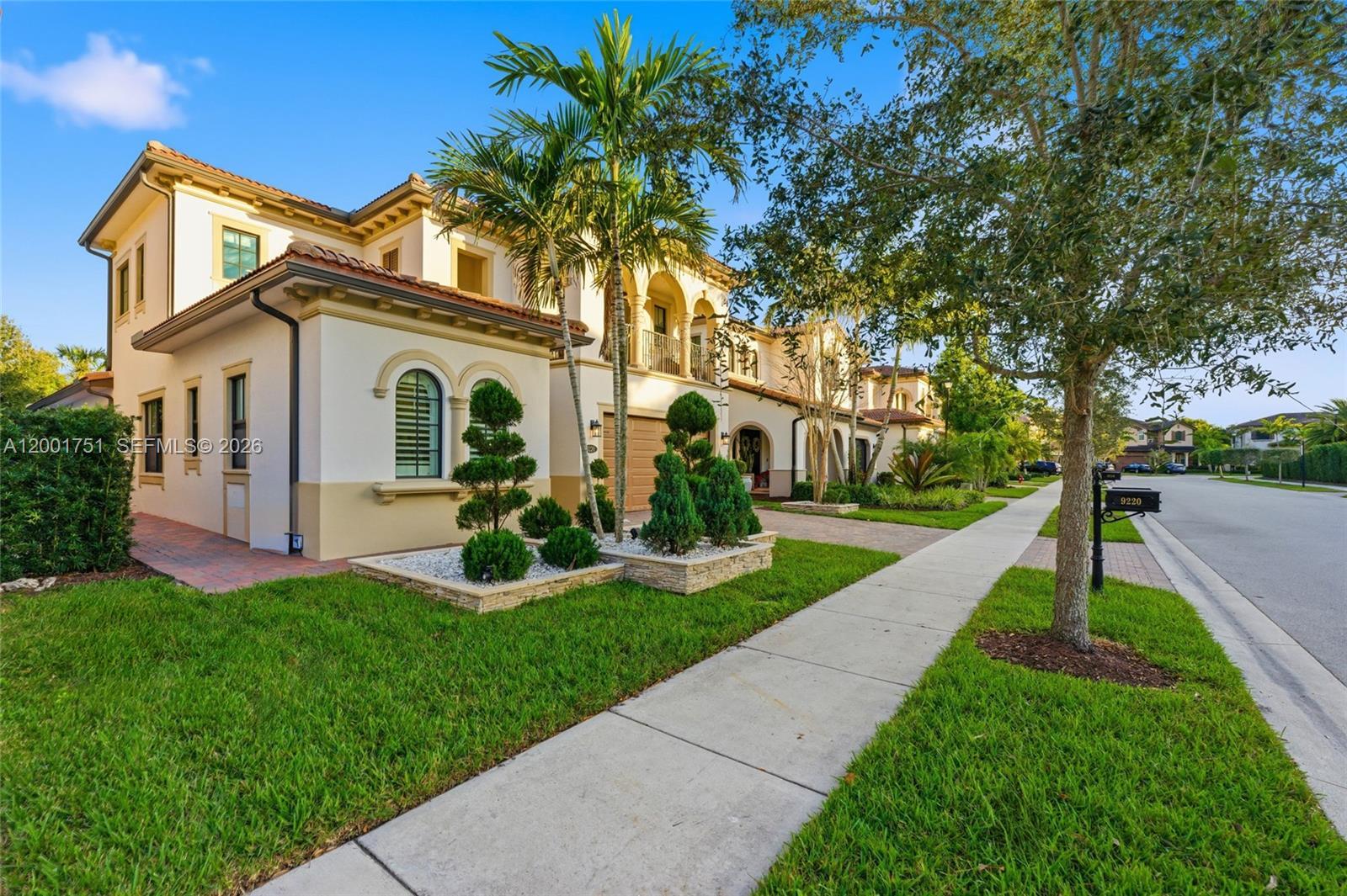 9220 E Meridian Dr, Parkland FL 33076 photo 3