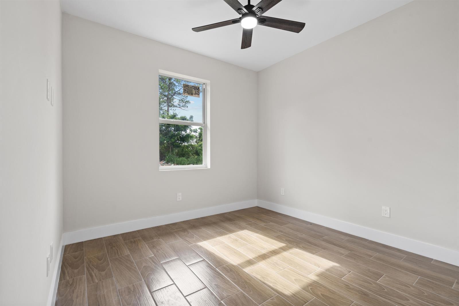 2483 Iroquois Avenue, Fort Pierce FL 34946 photo 3