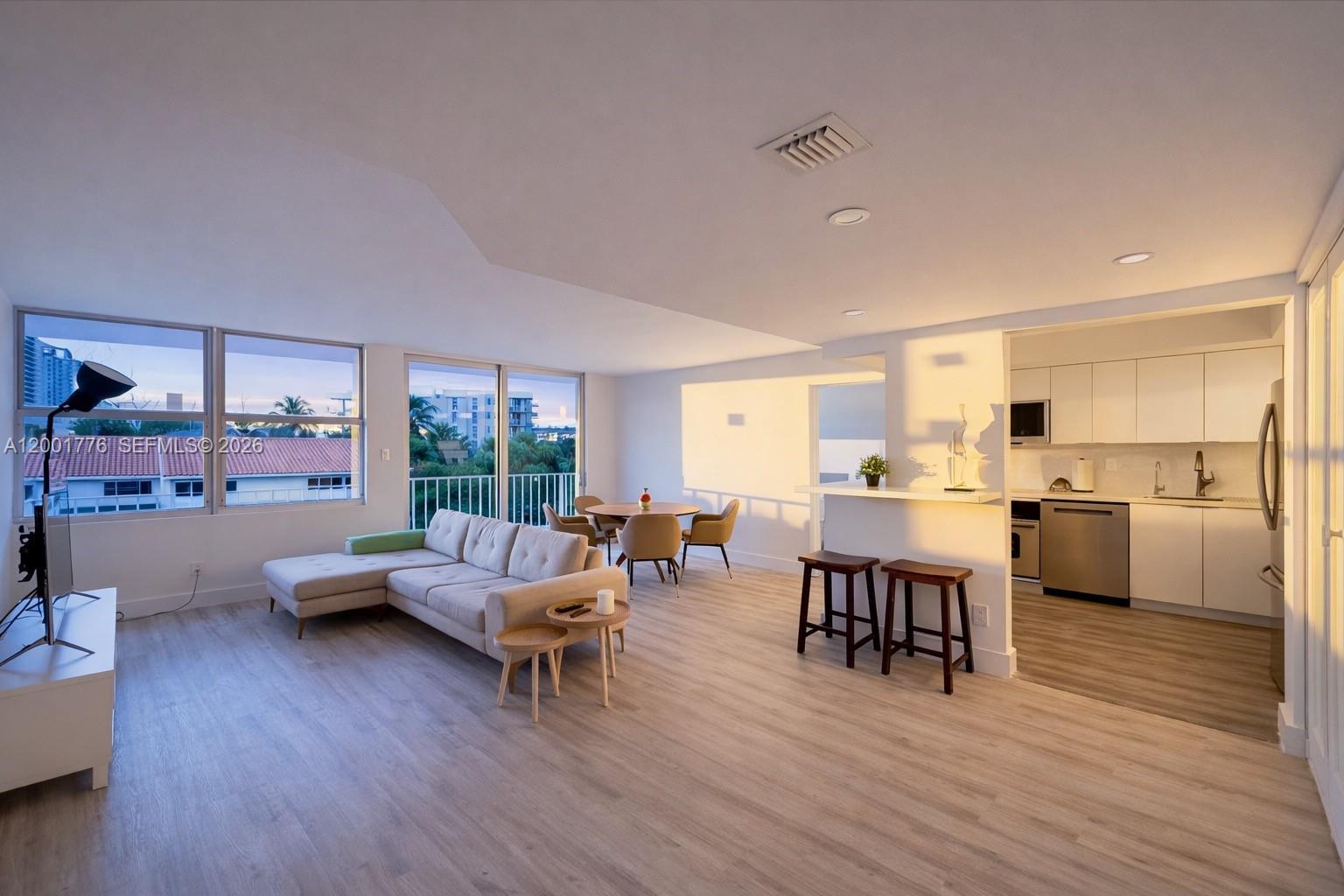 16565 NE 26th Ave # 3C, North Miami Beach FL 33160 photo 2
