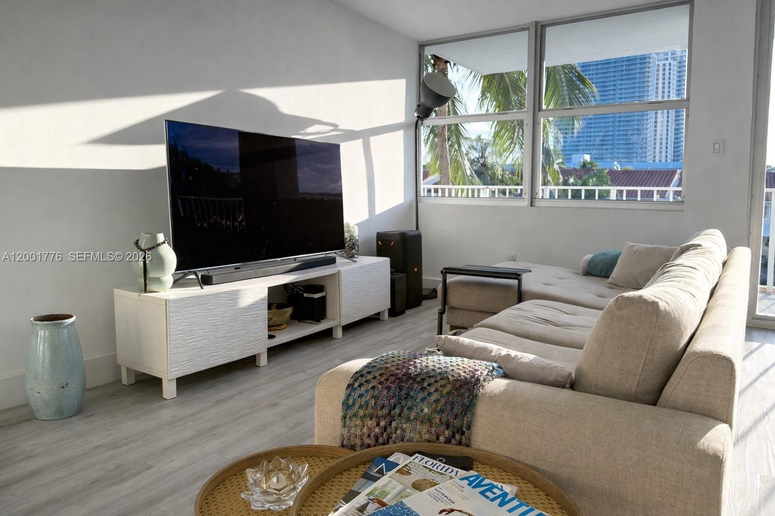 16565 NE 26th Ave # 3C, North Miami Beach FL 33160 photo 4