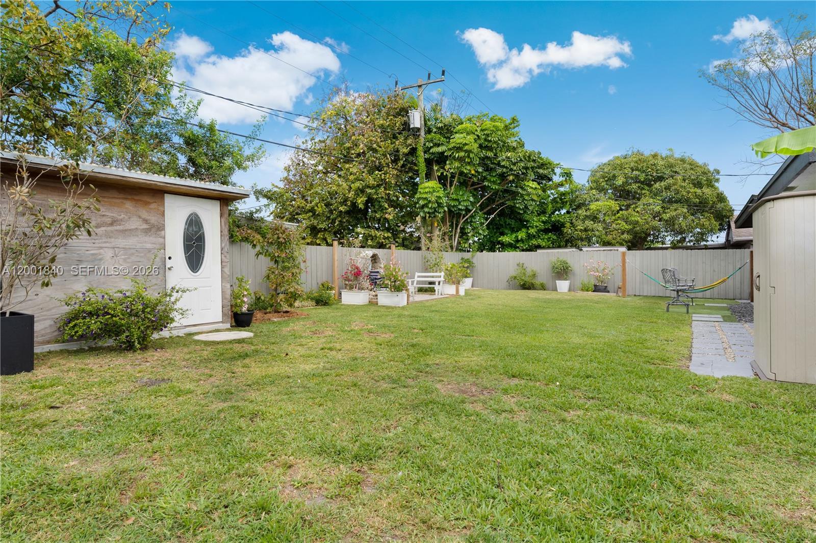 9771 Martinique Dr, Cutler Bay FL 33189 photo 2