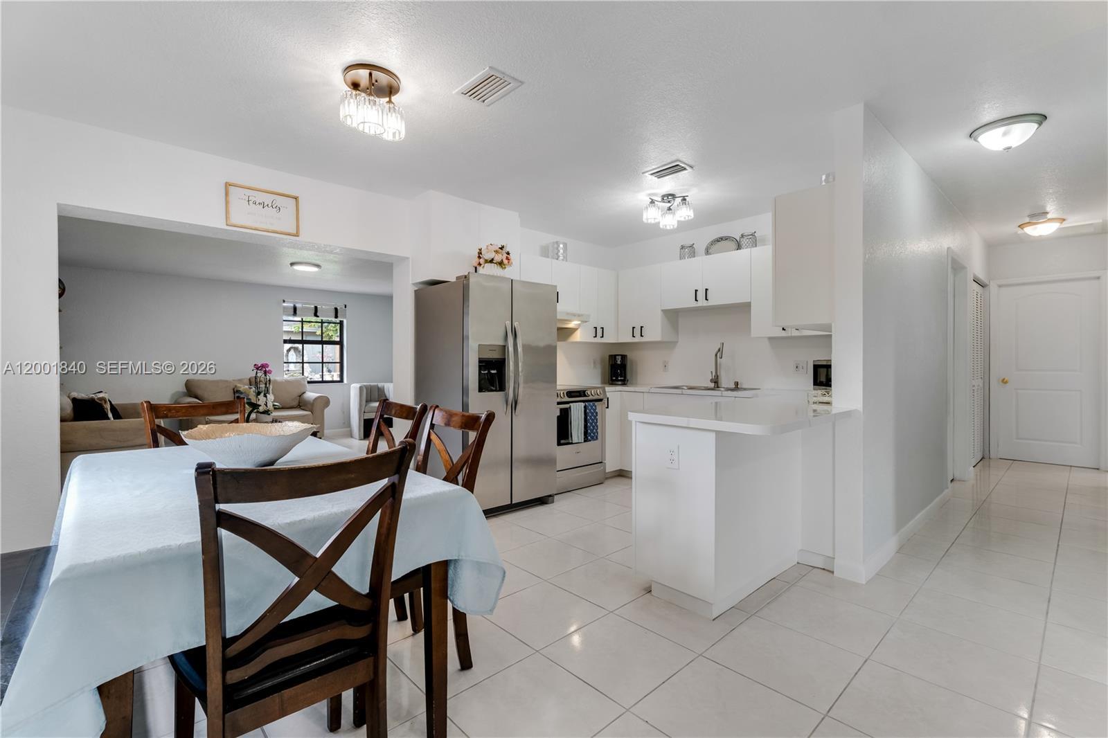9771 Martinique Dr, Cutler Bay FL 33189 photo 3