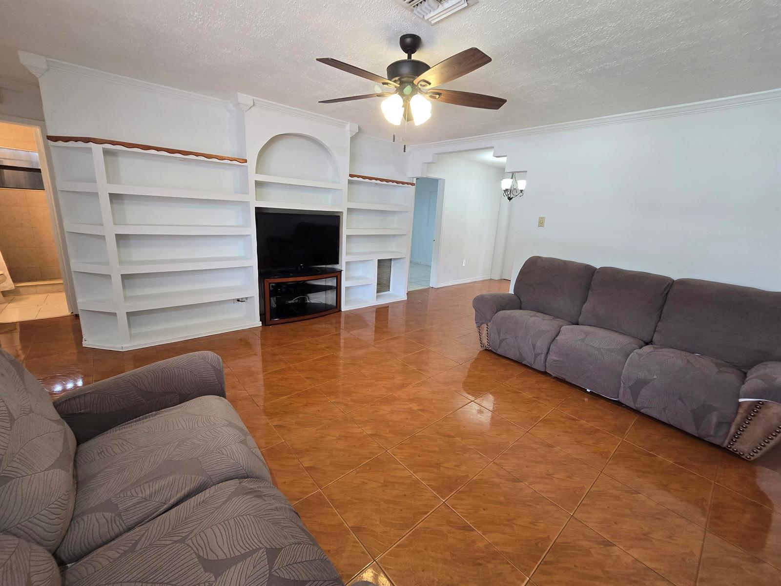 6510 Sheridan Street, Hollywood FL 33024 photo 3