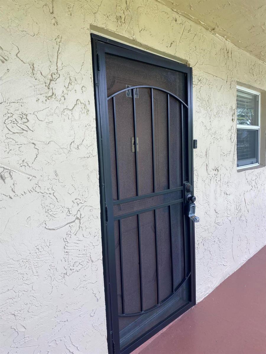 715 Lori Drive # 304, Palm Springs FL 33461 photo 2