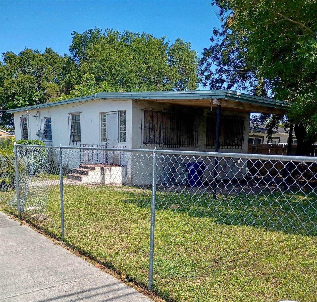 1580 NW 77th Terrace, Miami FL 33147 photo 3
