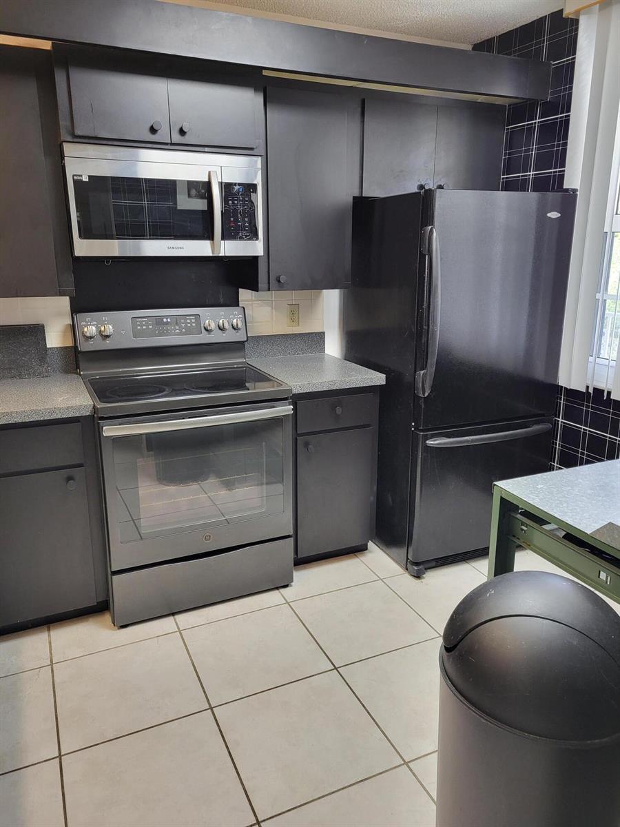 3511 Village Boulevard # 403, West Palm Beach FL 33409 photo 5
