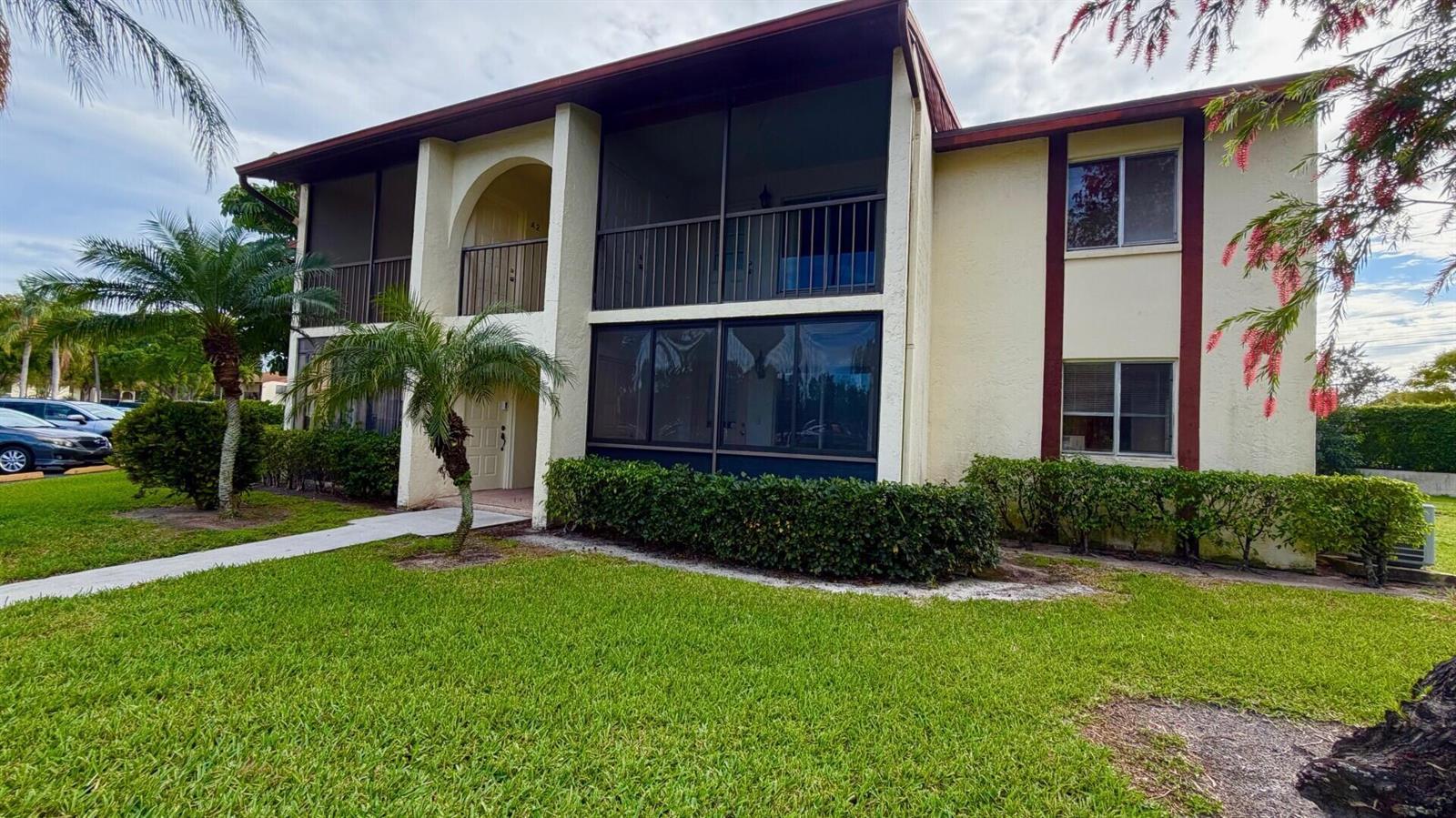 4717 Sable Pine Circle # D1, West Palm Beach FL 33417