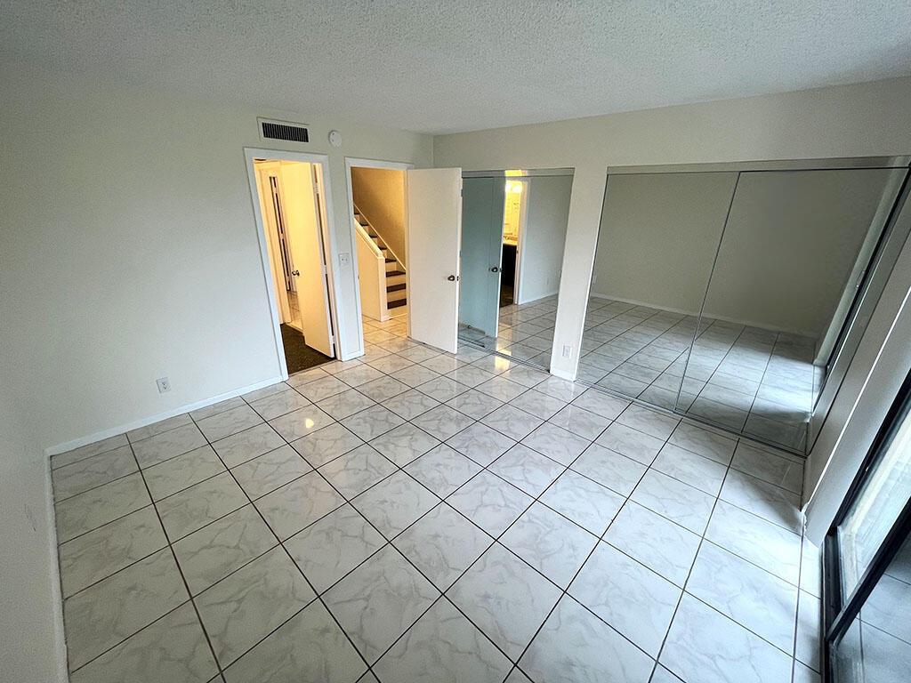 2828 Tennis Club Drive # 207, West Palm Beach FL 33417 photo 5