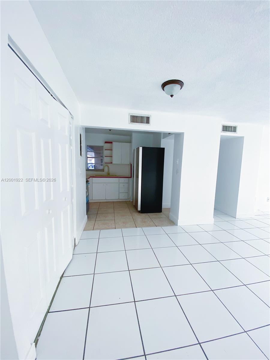 870 NW 87th Ave # 110, Miami FL 33172 photo 3