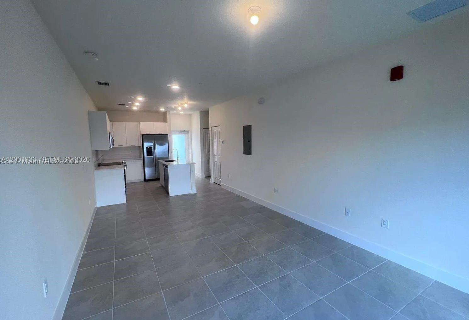 8001 NW 41st St # 410, Doral FL 33166