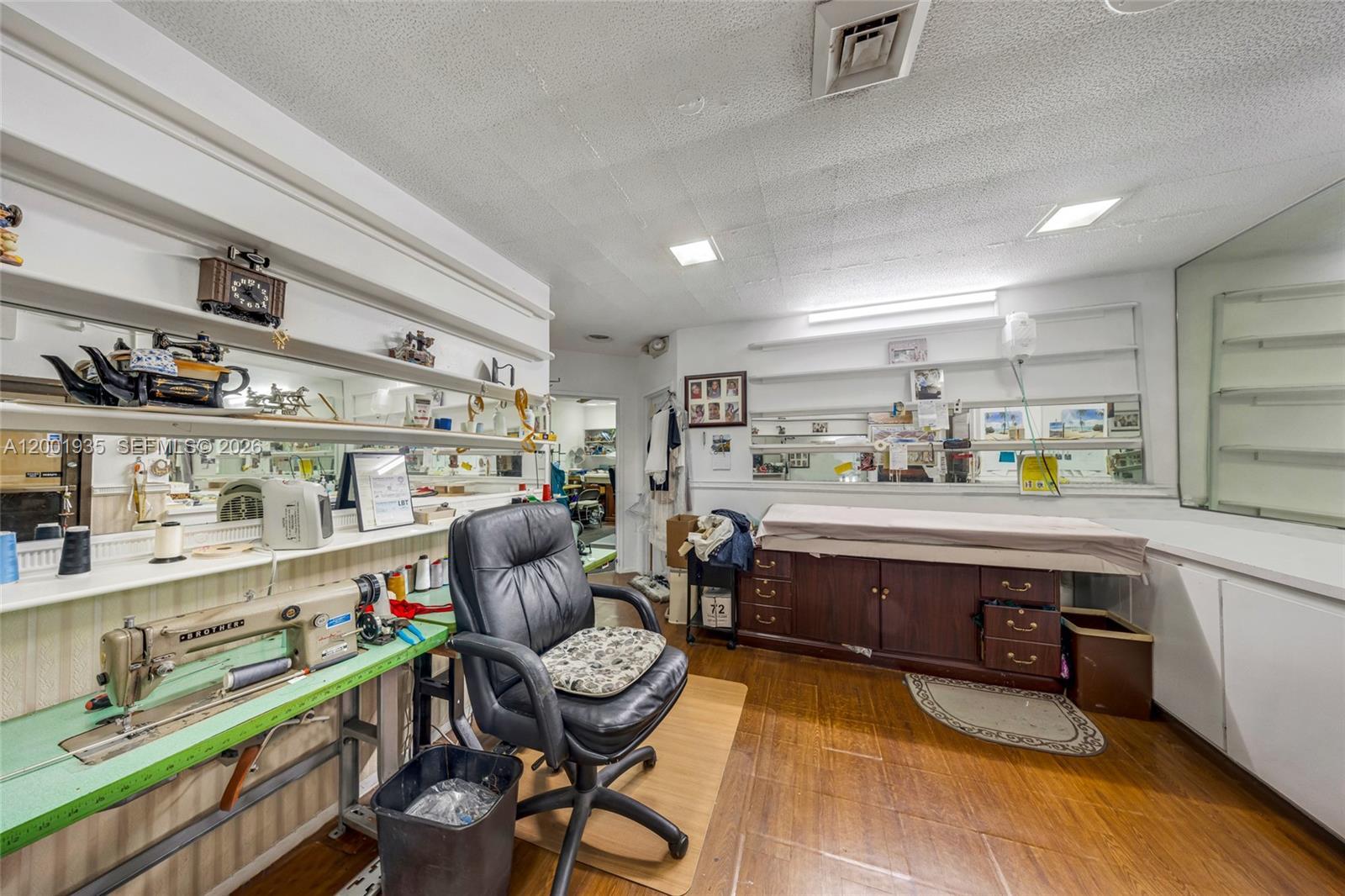 5401 Collins Ave # 9, Miami Beach FL 33140 photo 3