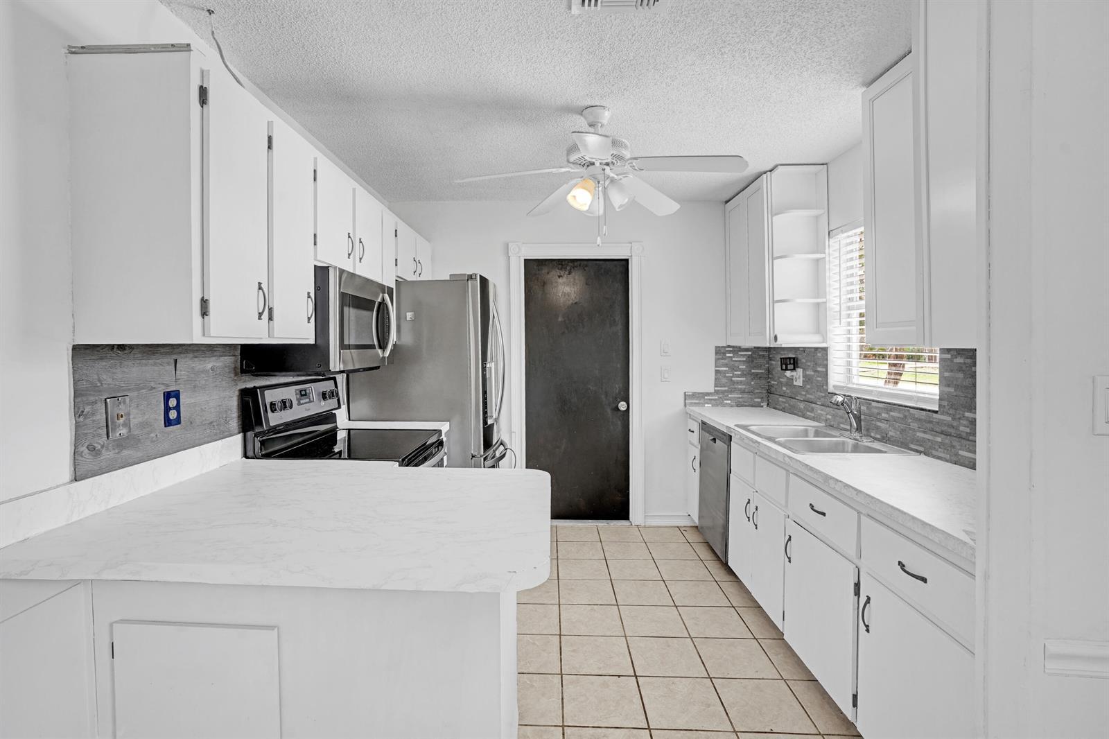 1673 SW Gemini Lane, Port St. Lucie FL 34984 photo 5