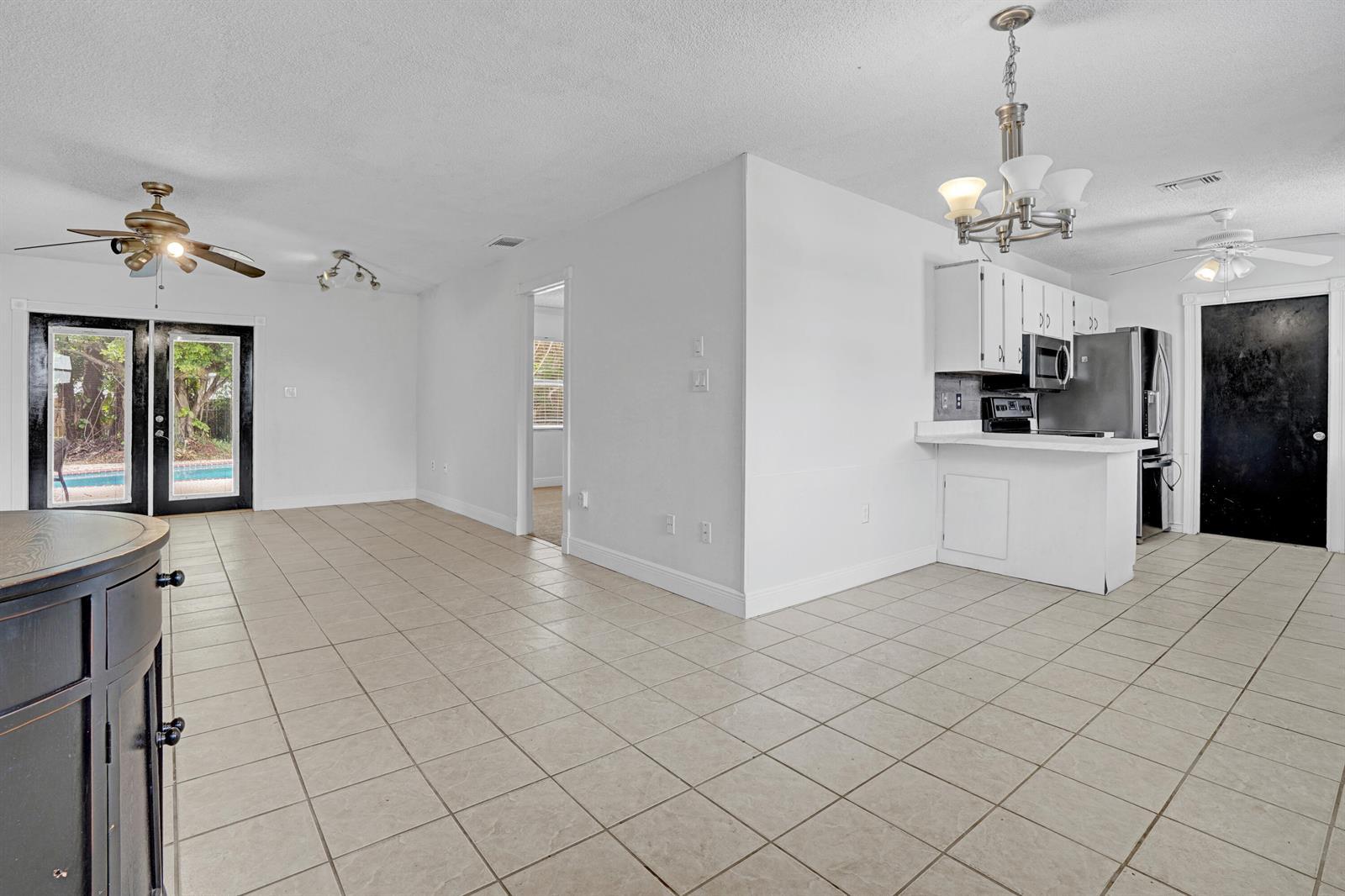 1673 SW Gemini Lane, Port St. Lucie FL 34984 photo 4