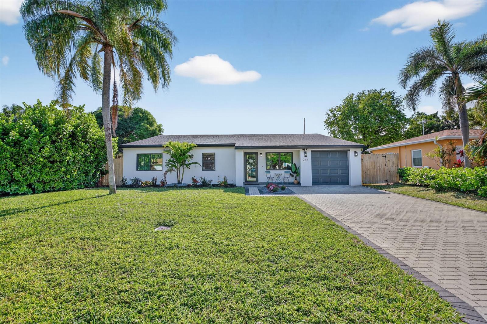 254 NE 20th Street, Delray Beach FL 33444 photo 3