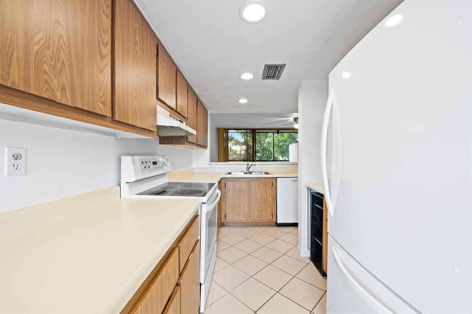 2811 SW 87th Terrace # 1209, Davie FL 33328 photo 4