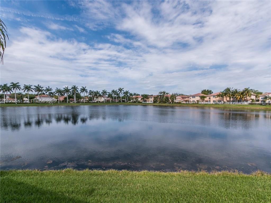 1590 Seagrape Way, Hollywood FL 33019 photo 2