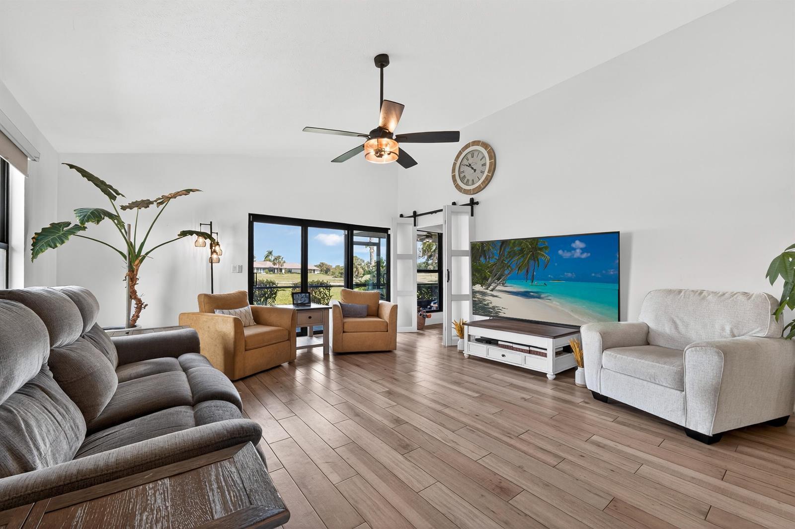 6757 SE Yorktown Drive, Hobe Sound FL 33455 photo 3
