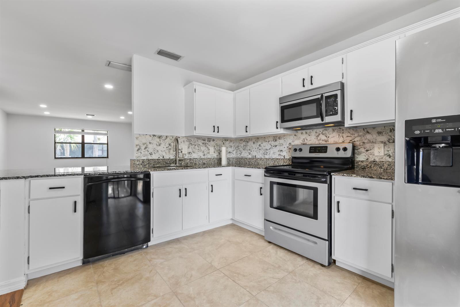 364 Quebec Court, Royal Palm Beach FL 33411