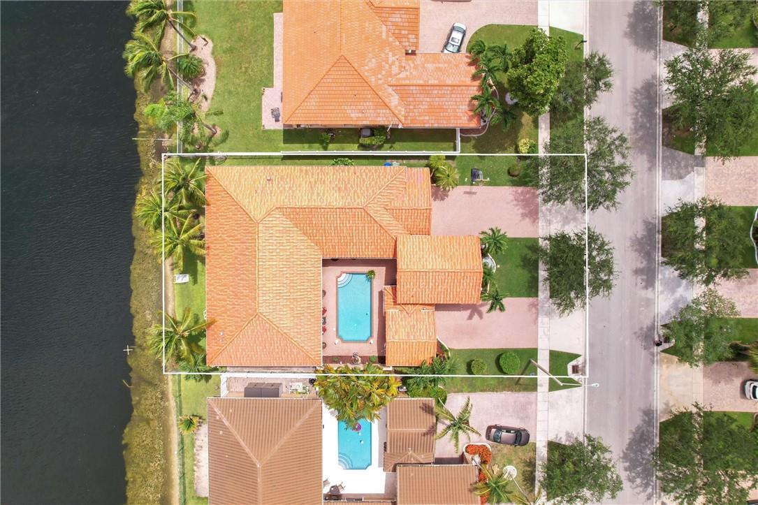 16469 NW 12th Street, Pembroke Pines FL 33028 photo 3
