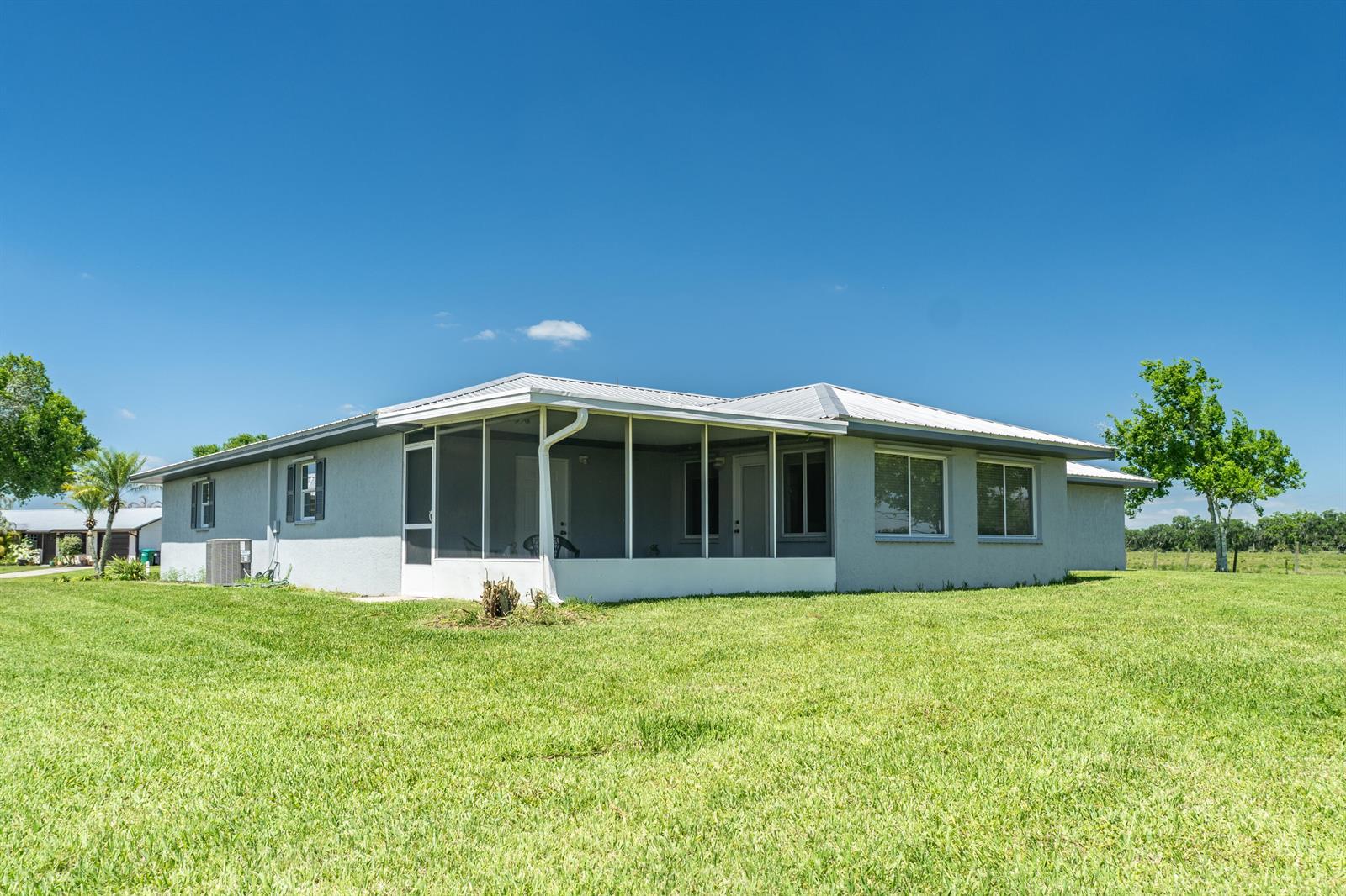5264 SE 42nd Street, Okeechobee FL 34974 photo 4