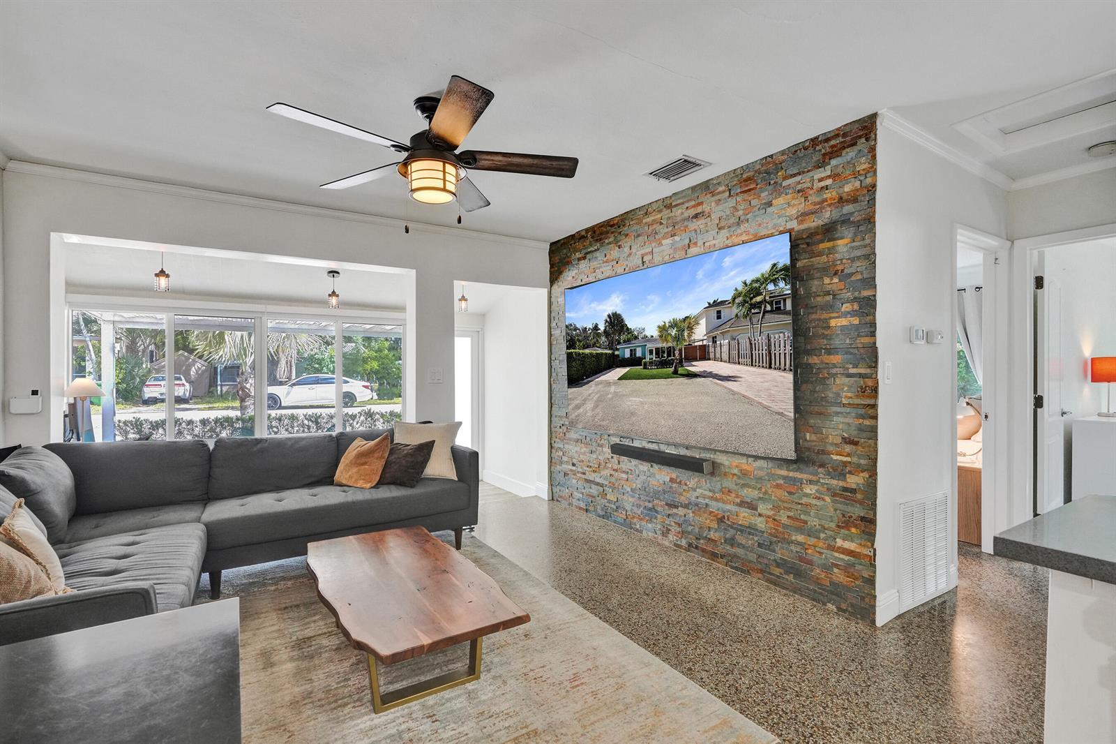 846 SW 11th Court, Fort Lauderdale FL 33315 photo 3