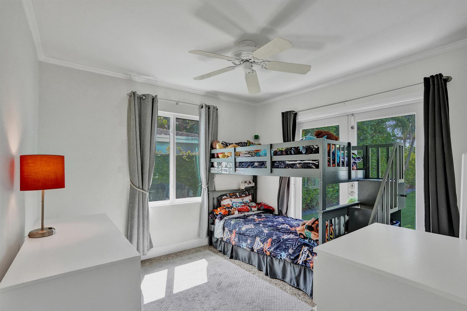 846 SW 11th Court, Fort Lauderdale FL 33315 photo 5