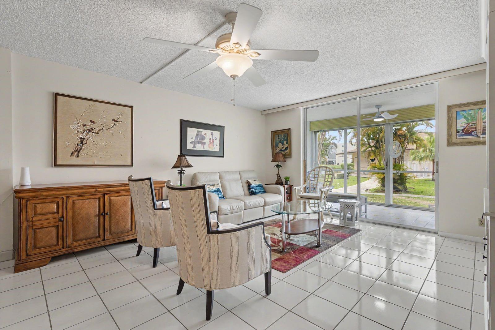 414 SE 10th Street # 102, Dania Beach FL 33004