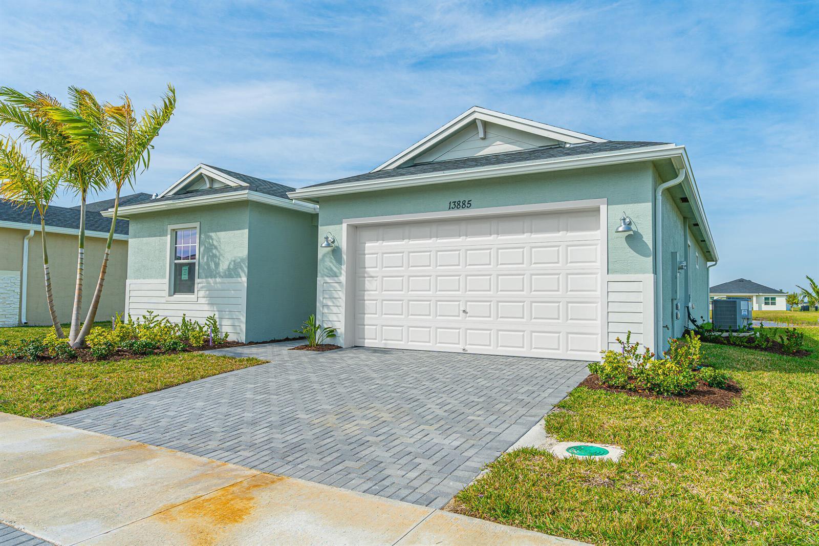 13885 SE Riversway Street, Port St. Lucie FL 34984 photo 2