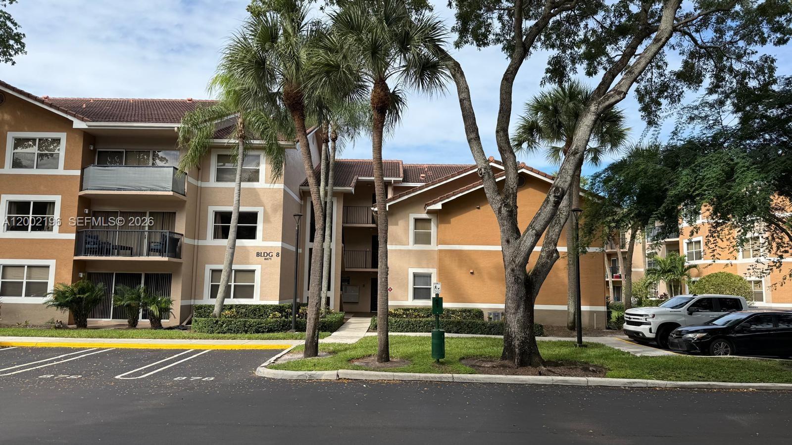 8871 Wiles Rd # 208, Coral Springs FL 33067