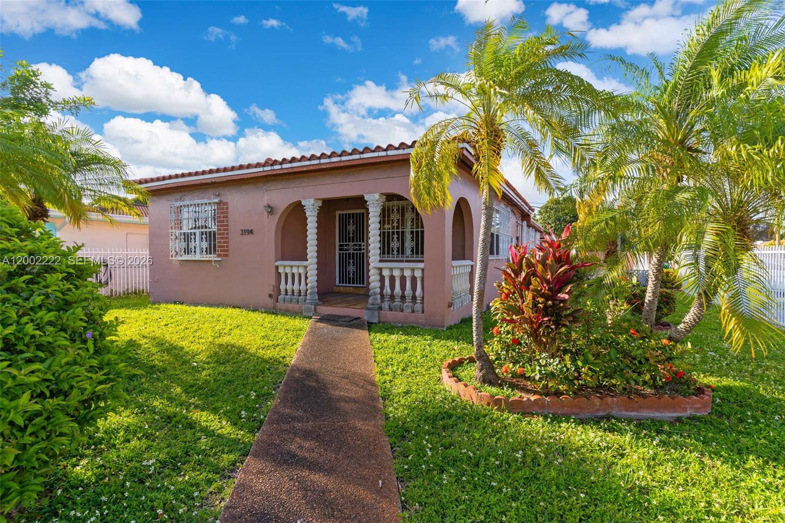 3194 SW 6th St, Miami FL 33135