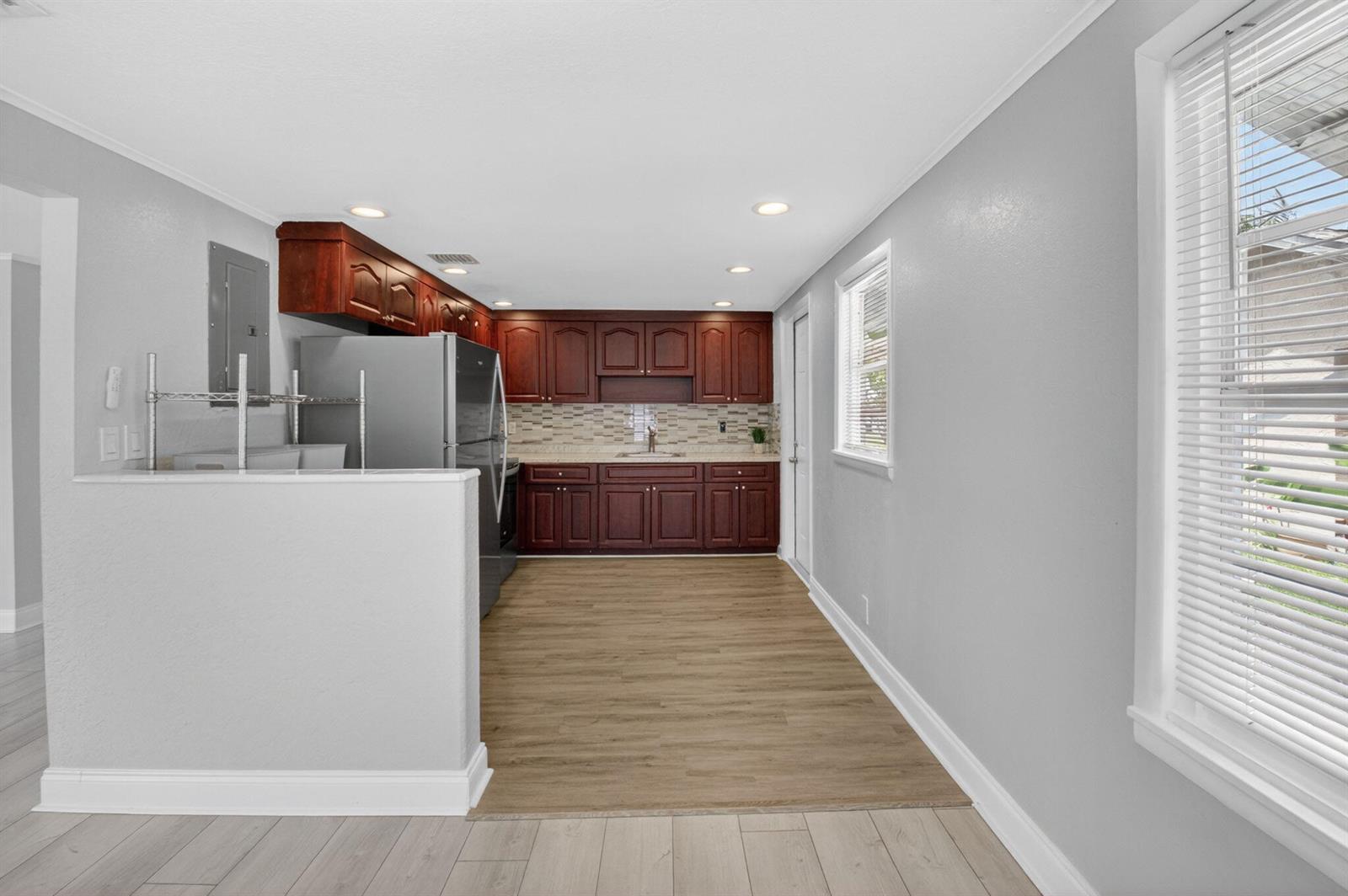 239 NW 6th Avenue, Delray Beach FL 33444 photo 3