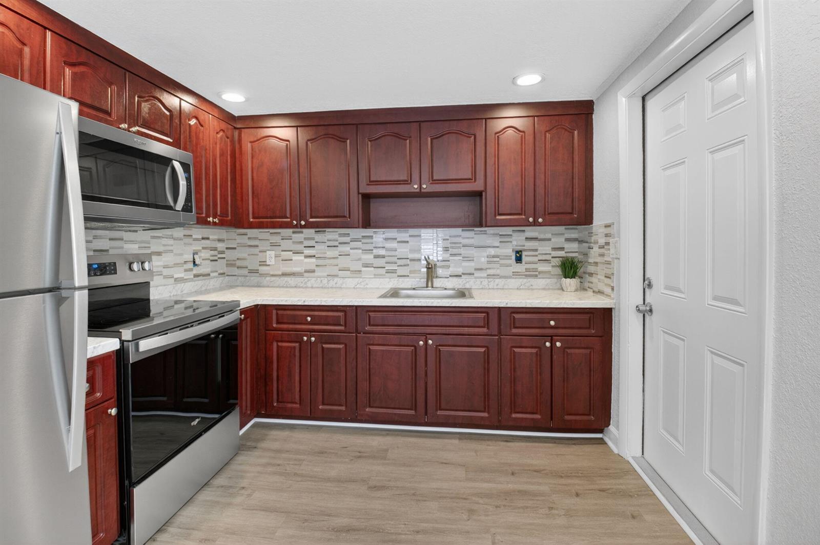 239 NW 6th Avenue, Delray Beach FL 33444 photo 5