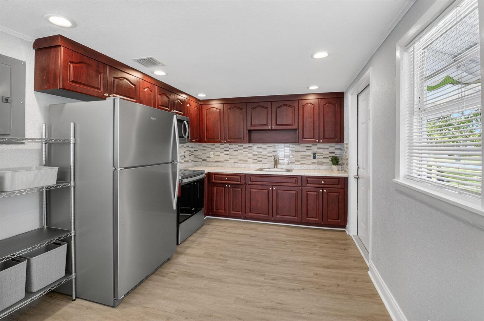 239 NW 6th Avenue, Delray Beach FL 33444 photo 4
