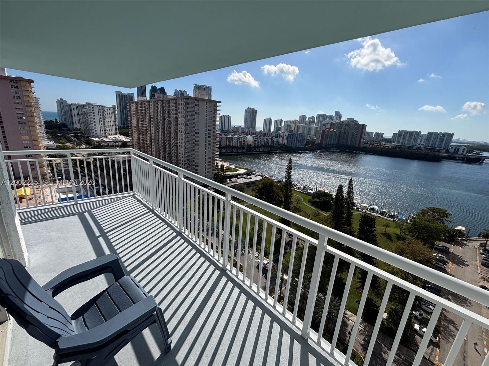 301 174th St # 1912, Sunny Isles Beach FL 33160