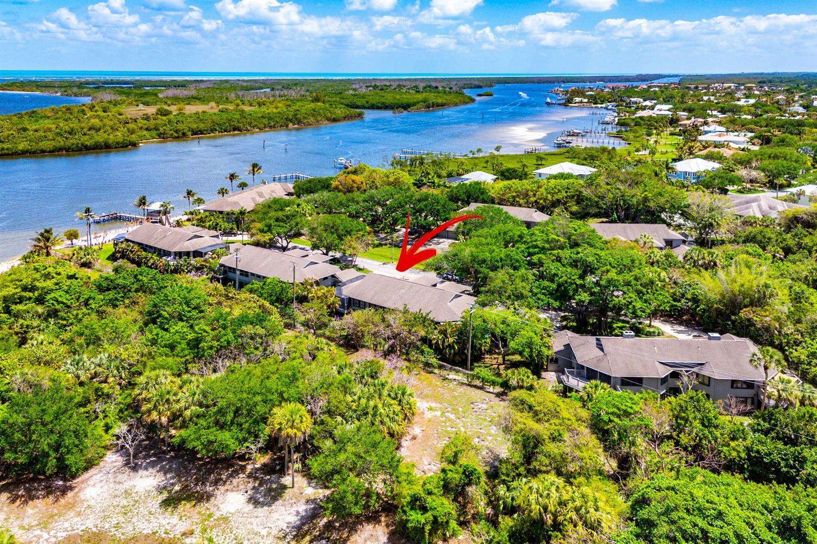 5662 SE Schooner Oaks Way, Stuart FL 34997 photo 2