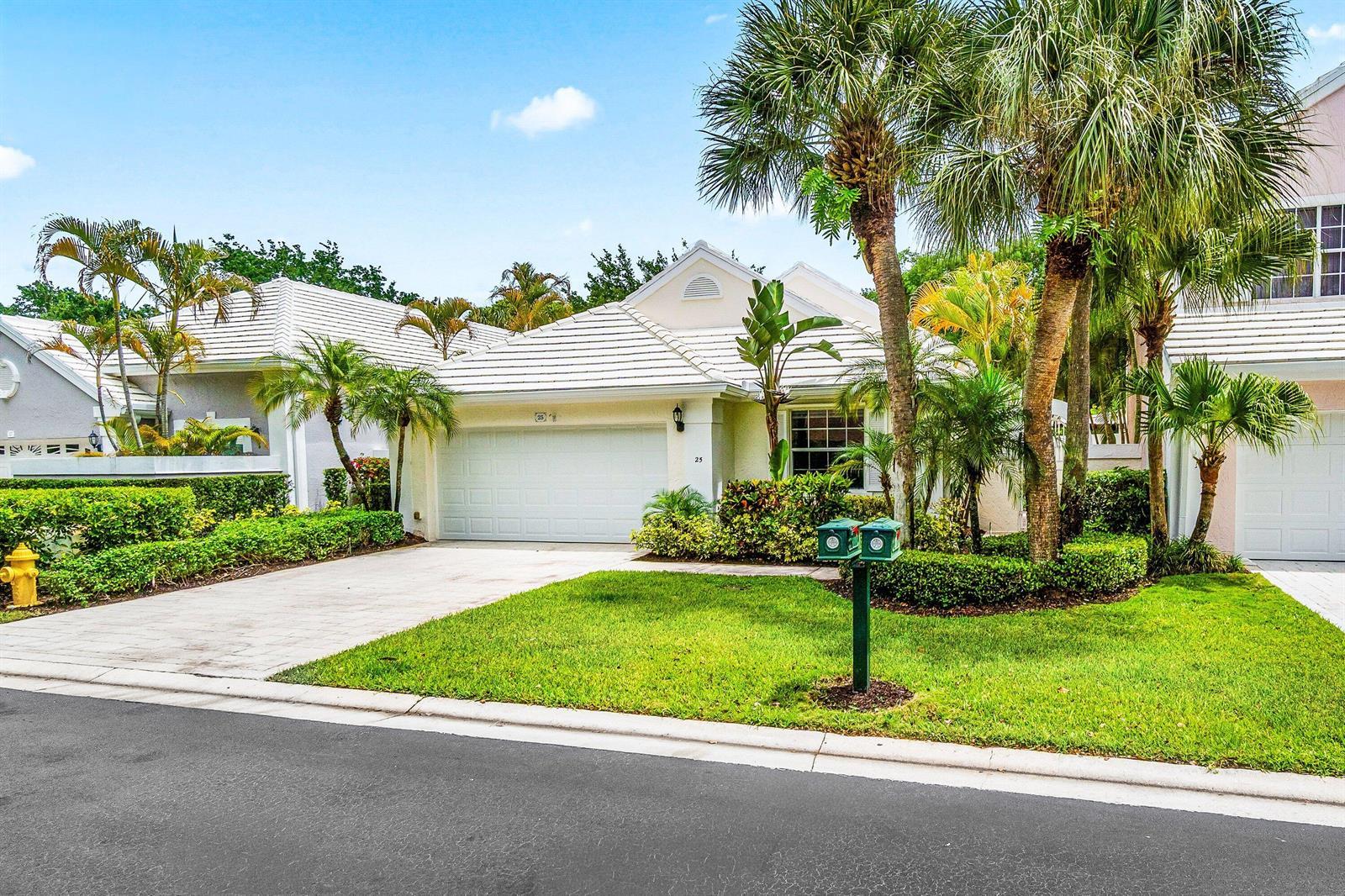 25 Wyndham Lane, Palm Beach Gardens FL 33418 photo 3