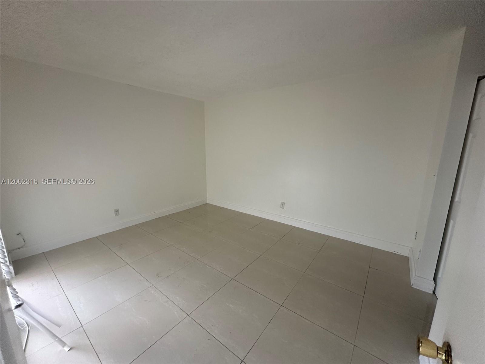 3396 Foxcroft Rd # 305, Miramar FL 33025 photo 4
