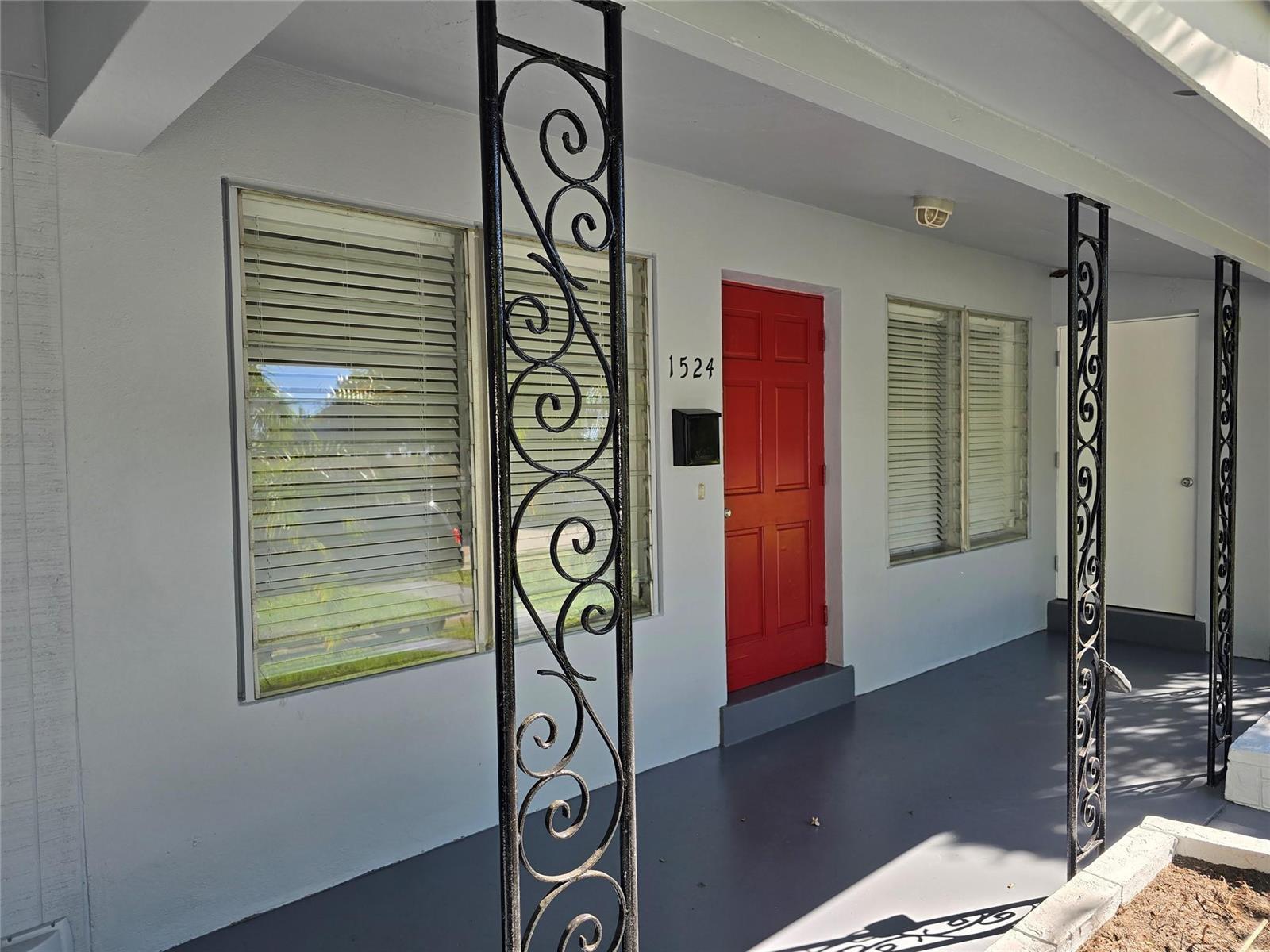 1524 NE 5th Avenue, Fort Lauderdale FL 33304 photo 3
