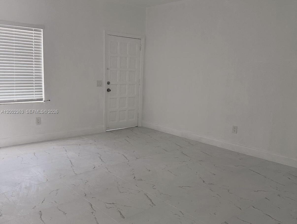 8545 Harding Ave # 5, Miami Beach FL 33141 photo 4
